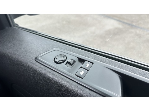 1.5 BlueHDi 1000 Professional Premium + Standard Panel Van 6dr Diesel Manual MWB Euro 6 (s/s) (100 bhp)
