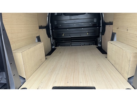 1.5 BlueHDi 1000 Professional Premium + Standard Panel Van 6dr Diesel Manual MWB Euro 6 (s/s) (100 bhp)