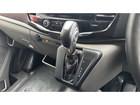 2.0 460 EcoBlue Limited Minibus Double Cab 5dr Diesel Auto RWD L4 H3 Euro 6 (s/s) (17 Seat, DRW) (165 ps)