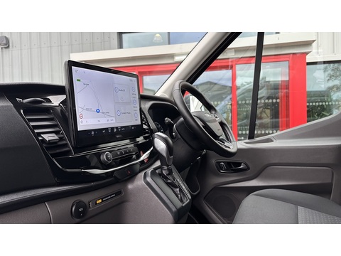 2.0 460 EcoBlue Limited Minibus Double Cab 5dr Diesel Auto RWD L4 H3 Euro 6 (s/s) (17 Seat, DRW) (165 ps)