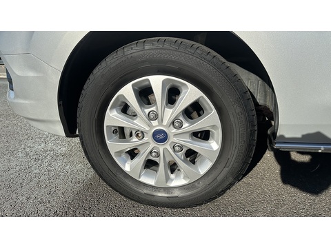 2.0 300 EcoBlue Limited Crew Van Double Cab 5dr Diesel Manual L1 H1 Euro 6 (s/s) (6 Seat) (130 ps)