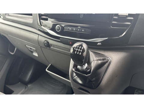 2.0 350 EcoBlue Trend Crew Van Double Cab 5dr Diesel Manual L3 H2 Euro 6 (s/s) (130 ps)