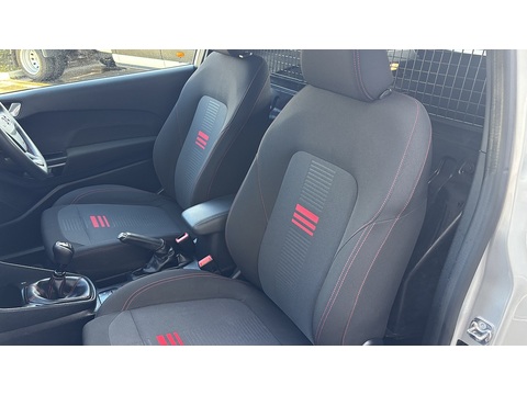 1.0T EcoBoost MHEV Sport Car Derived Van 3dr Petrol Manual Euro 6 (s/s) (125 ps)