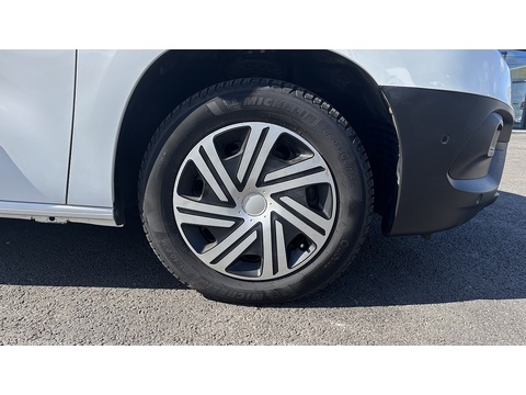 1.5 Turbo D 2300 Edition Panel Van 4dr Diesel Manual L2 H1 Euro 6 (s/s) (100 ps)