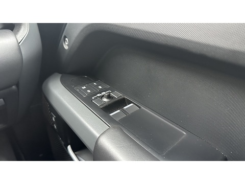 3.0 D300 MHEV X-Dynamic HSE Hard Top SUV 3dr Diesel Auto 4WD SWB Euro 6 (s/s) (300 ps)