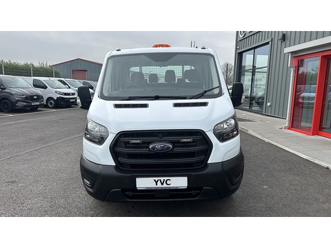 2.0 350 EcoBlue HD Leader Chassis Double Cab 4dr Diesel Manual RWD L4 Euro 6 (s/s) (130 ps)