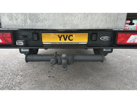 2.0 350 EcoBlue HD Leader Chassis Double Cab 4dr Diesel Manual RWD L4 Euro 6 (s/s) (130 ps)