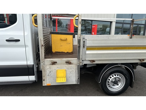 2.0 350 EcoBlue HD Leader Chassis Double Cab 4dr Diesel Manual RWD L4 Euro 6 (s/s) (130 ps)