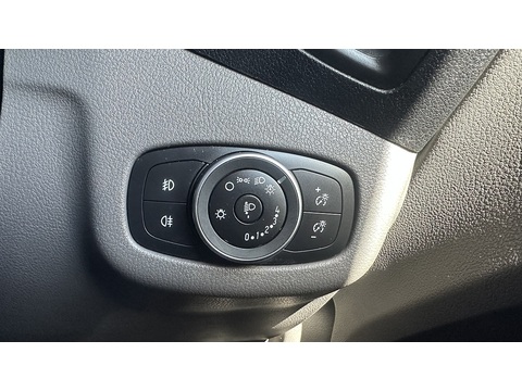 1.5 200 EcoBlue Limited Panel Van 5dr Diesel Manual L1 Euro 6 (s/s) (120 ps)