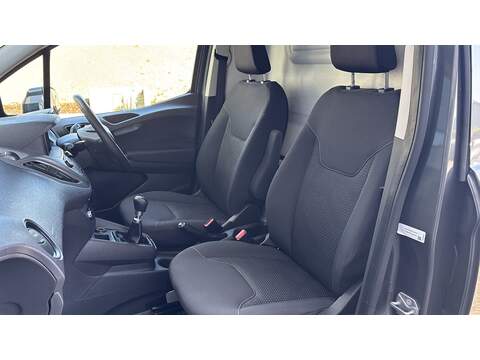 1.0 EcoBoost Limited Panel Van 5dr Petrol Manual L1 Euro 6 (100 ps)