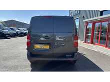 Vauxhall Vivaro Turbo D 2700 Sportive 