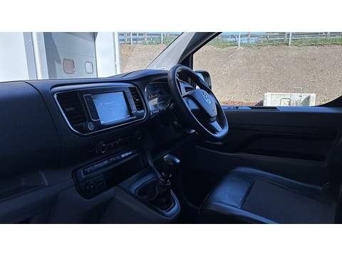1.5 Turbo D 2700 Sportive Panel Van 5dr Diesel Manual L1 H1 Euro 6 (s/s) (120 ps)
