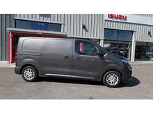 Vauxhall Vivaro Turbo D 2700 Sportive 