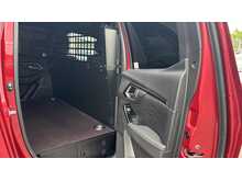 2025 75 PRE REG ISUZU D-MAX 1.9 V-CROSS COMMERCIAL AUTO 4WD