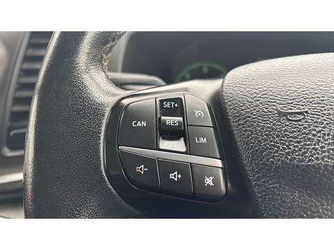 Custom 2.0 Trend 300 Panel Van L1H1