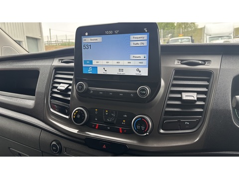 Custom 2.0 Trend 300 Panel Van L1H1