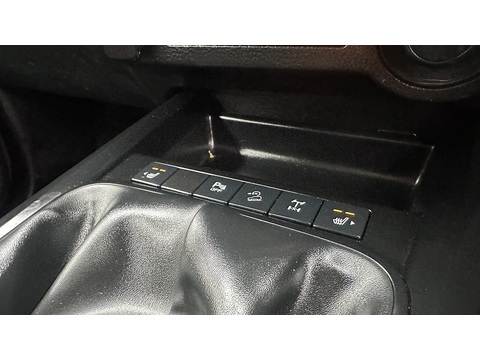 1.9 TD DL20 Pickup Double Cab 4dr Diesel Manual 4WD Euro 6 (s/s) (164 ps)