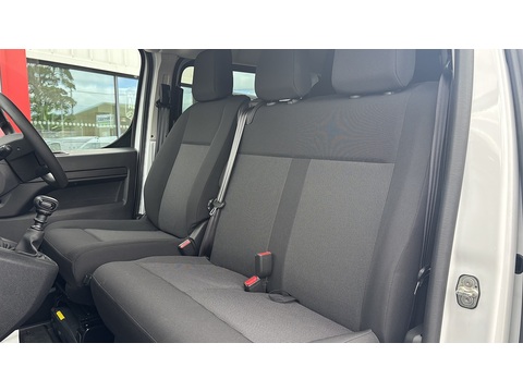 2.0 Turbo D Prime XL Crew Van Double Cab 6dr Diesel Manual LWB Euro 6 (145 ps)