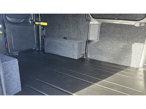 2.0 320 EcoBlue Limited Panel Van 5dr Diesel Auto L1 H1 Euro 6 (170 ps)