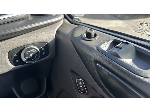 2.0 320 EcoBlue Limited Panel Van 5dr Diesel Auto L1 H1 Euro 6 (170 ps)