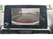 Toyota PROACE CITY BlueHDi Design 