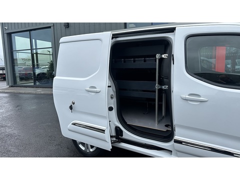 1.5 BlueHDi Design Short Panel Van 5dr Diesel Manual SWB Euro 6 (s/s) (100 bhp)
