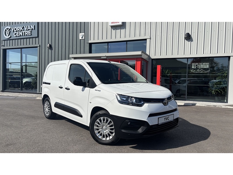 Toyota 50kWh Icon Short Panel Van 5dr Electric Auto SWB (7kW OBC) (136 ps)