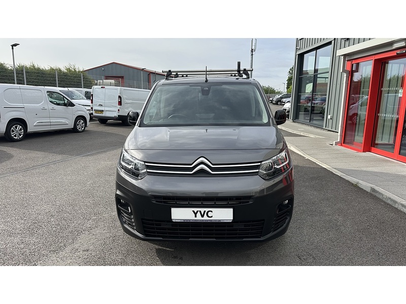 Citroen 1.2 1000 PureTech Driver M Pro Panel Van 5dr Petrol Manual SWB Euro 6 (s/s) (110 ps)