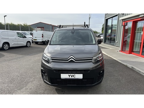 1.2 1000 PureTech Driver M Pro Panel Van 5dr Petrol Manual SWB Euro 6 (s/s) (110 ps)