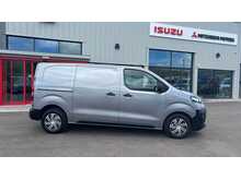 Vauxhall Vivaro SWB 2900 1.5 100ps Dynamic