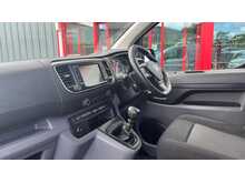 Vauxhall Vivaro SWB 2900 1.5 100ps Dynamic