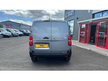 Vauxhall Vivaro SWB 2900 1.5 100ps Dynamic