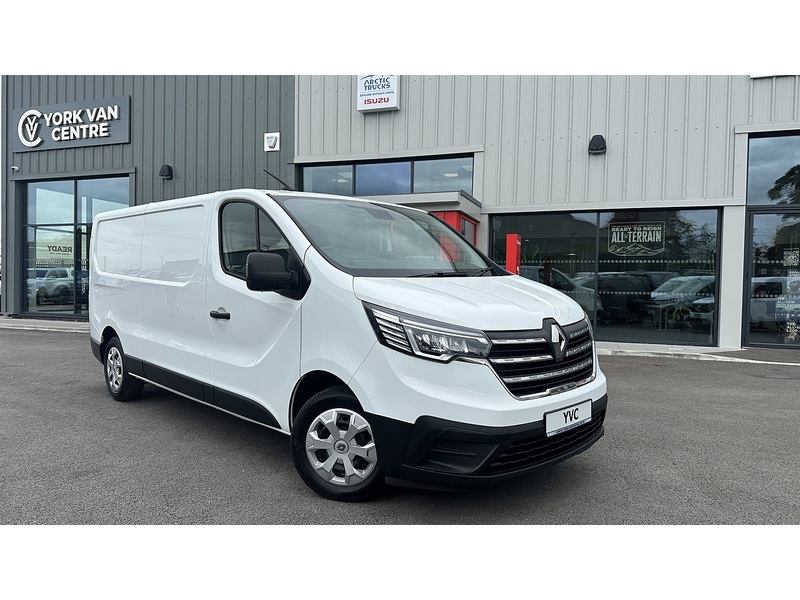 Renault 2.0 dCi Blue LL30 Business+ Panel Van 5dr Diesel Manual L2 H1 Euro 6 (s/s) (130 ps)