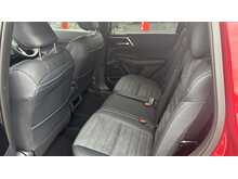 BRAND NEW MITSUBISHI OUTLANDER NATIVA 2.4 AUTO PETROL HYBRID