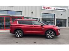 BRAND NEW MITSUBISHI OUTLANDER NATIVA 2.4 AUTO PETROL HYBRID