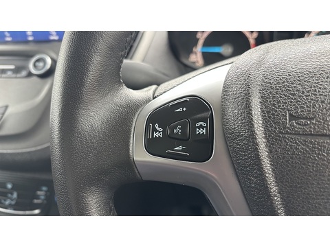1.0 EcoBoost Limited Panel Van 5dr Petrol Manual L1 Euro 6 (100 ps)