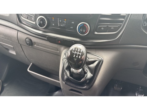 2.0 350 EcoBlue Leader Chassis Cab 2dr Diesel Manual FWD L4 Euro 6 (s/s) (130 ps)