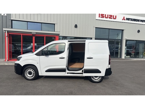 1.5 BlueHDi 1000 Professional Premium + Standard Panel Van 5dr Diesel Manual SWB Euro 6 (s/s) (100 bhp)