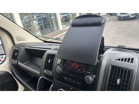 Boxer  Chassis Cab 2.2 Manual Diesel
