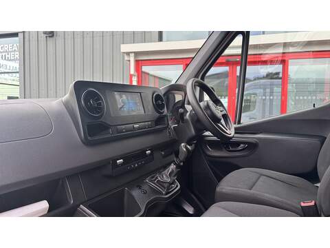 2.1 316 CDI Panel Van 5dr Diesel Manual RWD L2 H2 Euro 6 (163 ps)