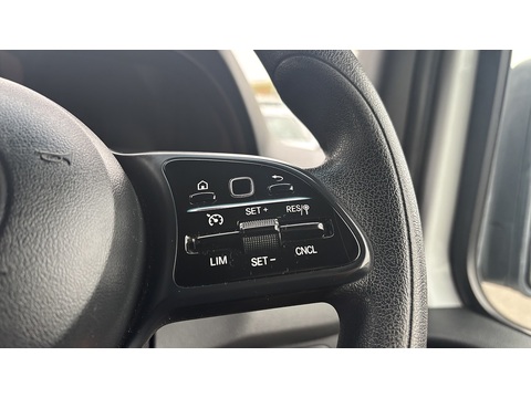2.1 316 CDI Panel Van 5dr Diesel Manual RWD L2 H2 Euro 6 (163 ps)