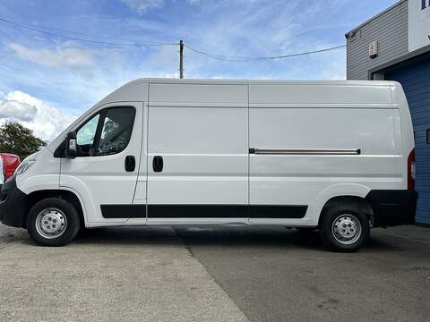 Citroen Relay 2.2 BlueHDi 35 Enterprise Edition Panel Van 5dr Diesel Manual L3 High Roof Euro 6 (s/s) (140 ps) - U4421