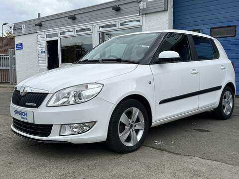 Skoda Fabia 1.2 TDI GreenLine II Hatchback 5dr Diesel Manual Euro 5 (s/s) (75 ps) - U4422
