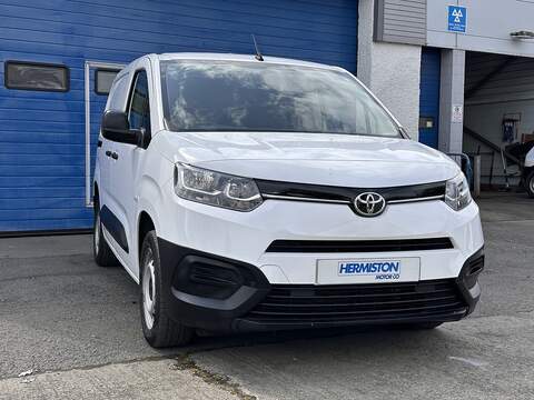 Toyota PROACE CITY 1.5 BlueHDi Active Short Panel Van 5dr Diesel Manual SWB Euro 6 (s/s) (100 bhp) - U4466