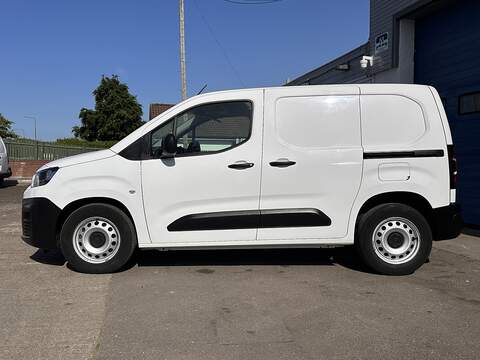 Citroen Berlingo 1.5 BlueHDi 1000 Worker M Panel Van 5dr Diesel Manual SWB Euro 6 (s/s) (75 ps) - U4471