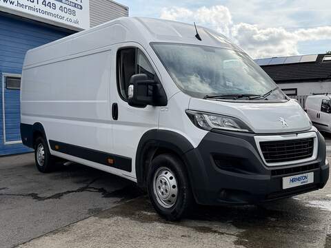 Peugeot Boxer 2.2 BlueHDi 435 Professional Premium + Panel Van 5dr Diesel Manual L4 High Roof Euro 6 (s/s) (140 - U4490