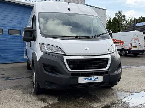 Peugeot Boxer 2.2 BlueHDi 435 Professional Premium + Panel Van 5dr Diesel Manual L4 High Roof Euro 6 (s/s) (140 - U4490