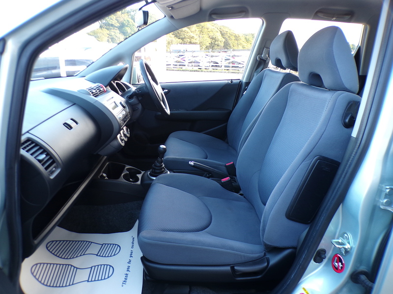 Honda Jazz i-DSI SE - U1365