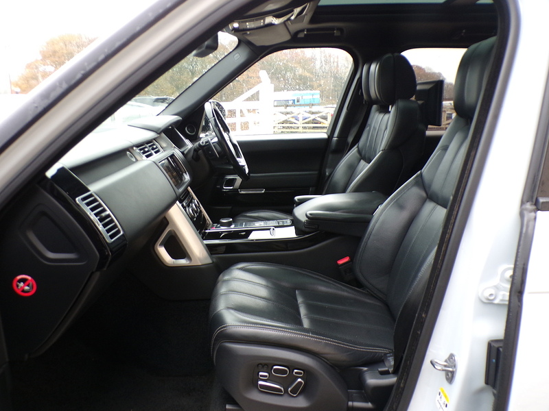 Land Rover Range Rover SD V8 Autobiography - U1565