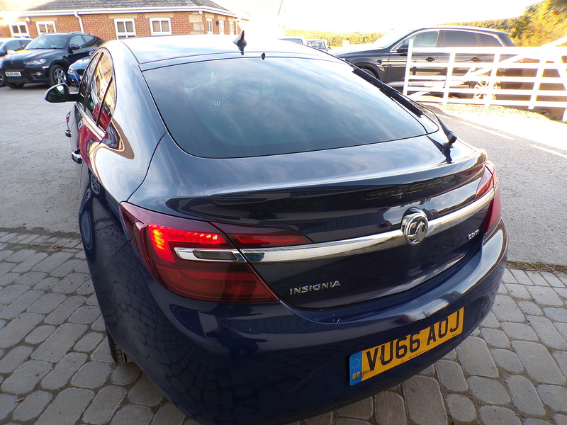 Vauxhall Insignia CDTi SRi Nav - U1635